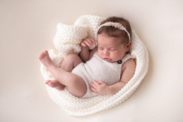 fotos de bebês recém-nascidos - Laura Alzueta