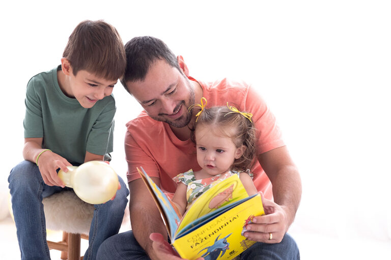 ensaio em família, ensaio de família com filhos, fotos de criança, fotos pais e filhos, fotos em família, álbum de família